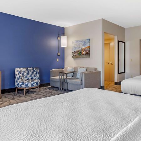 Best Western Plus Castlerock Inn & Suites Bentonville Buitenkant foto