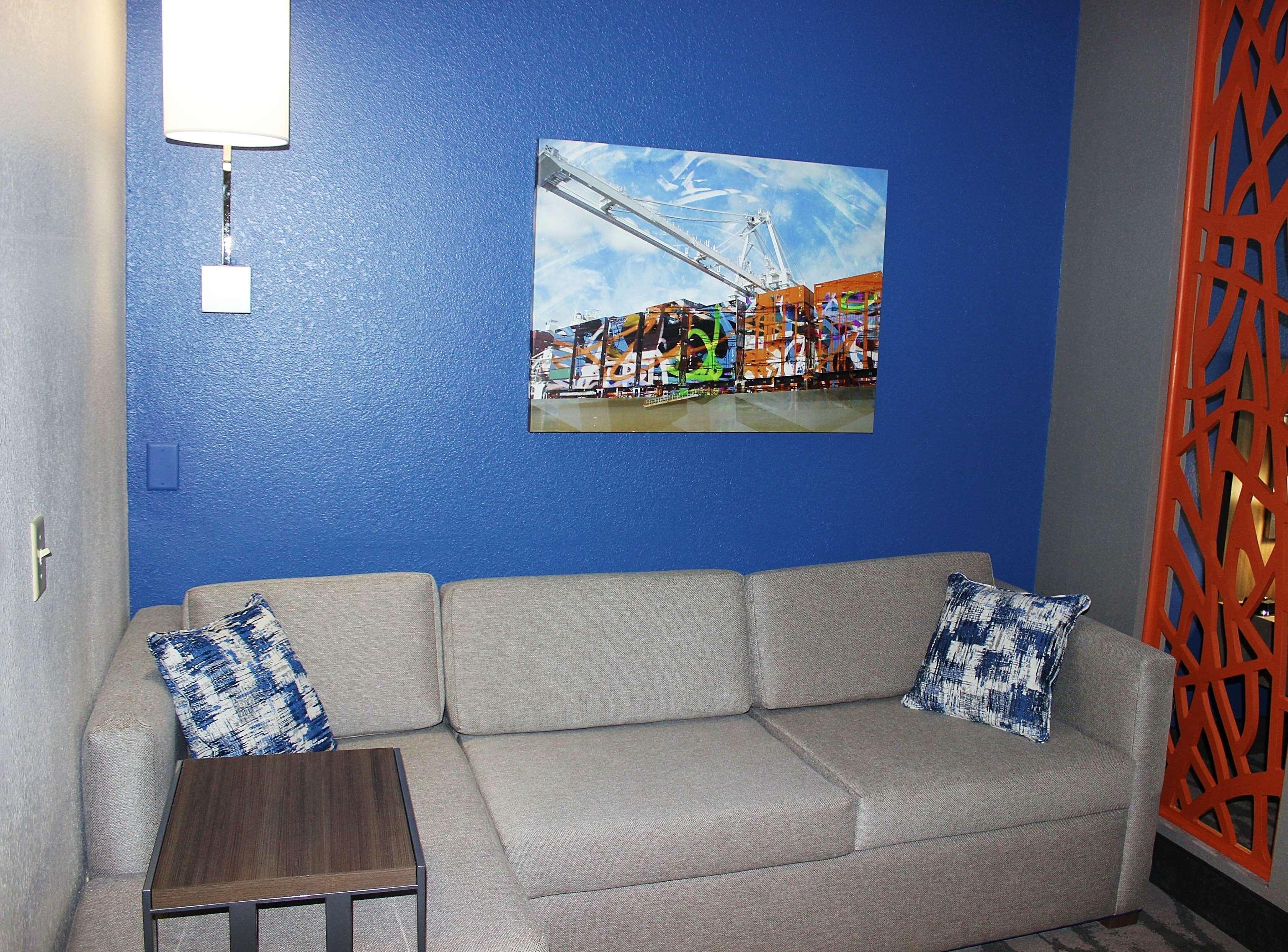 Best Western Plus Castlerock Inn & Suites Bentonville Buitenkant foto