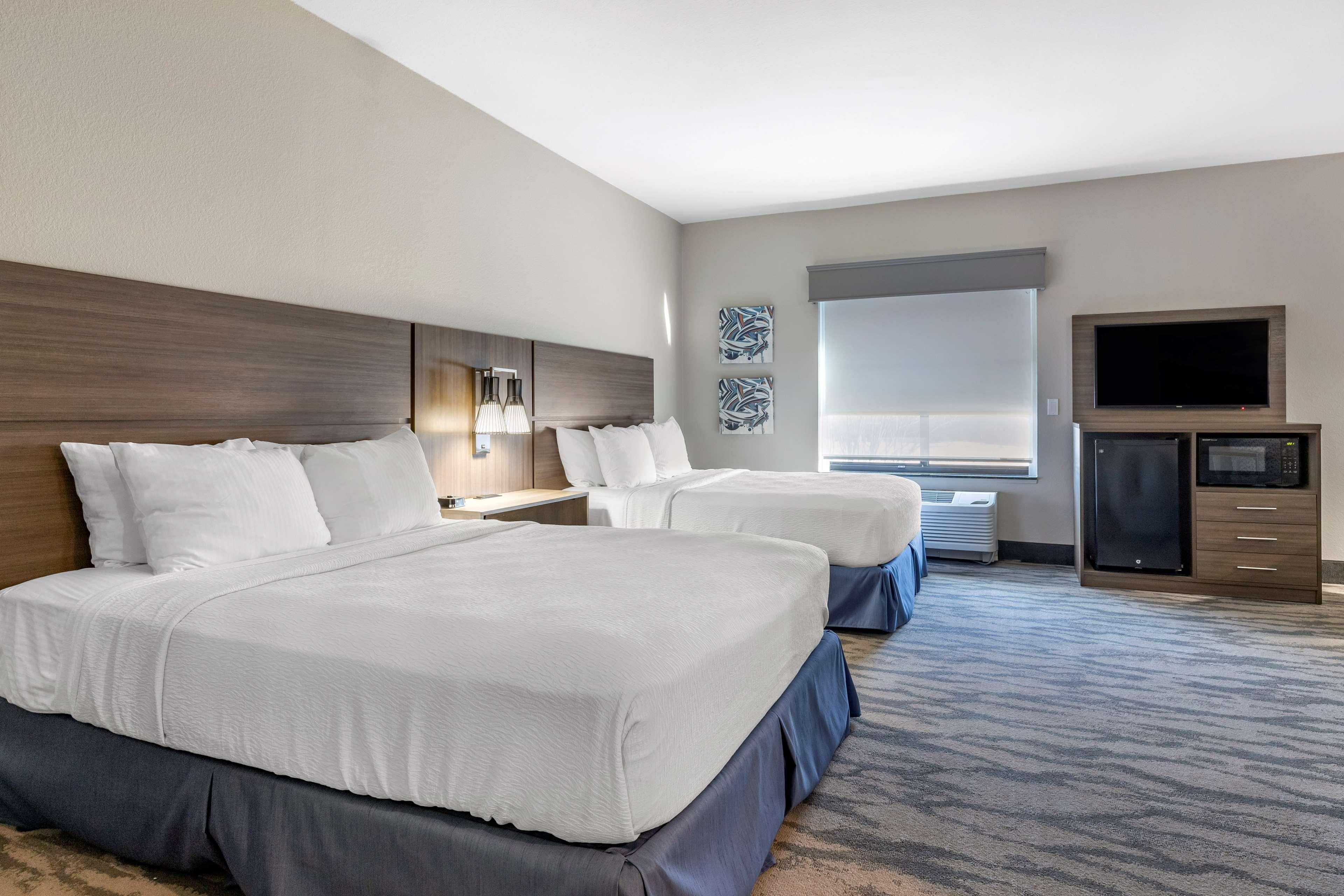 Best Western Plus Castlerock Inn & Suites Bentonville Buitenkant foto